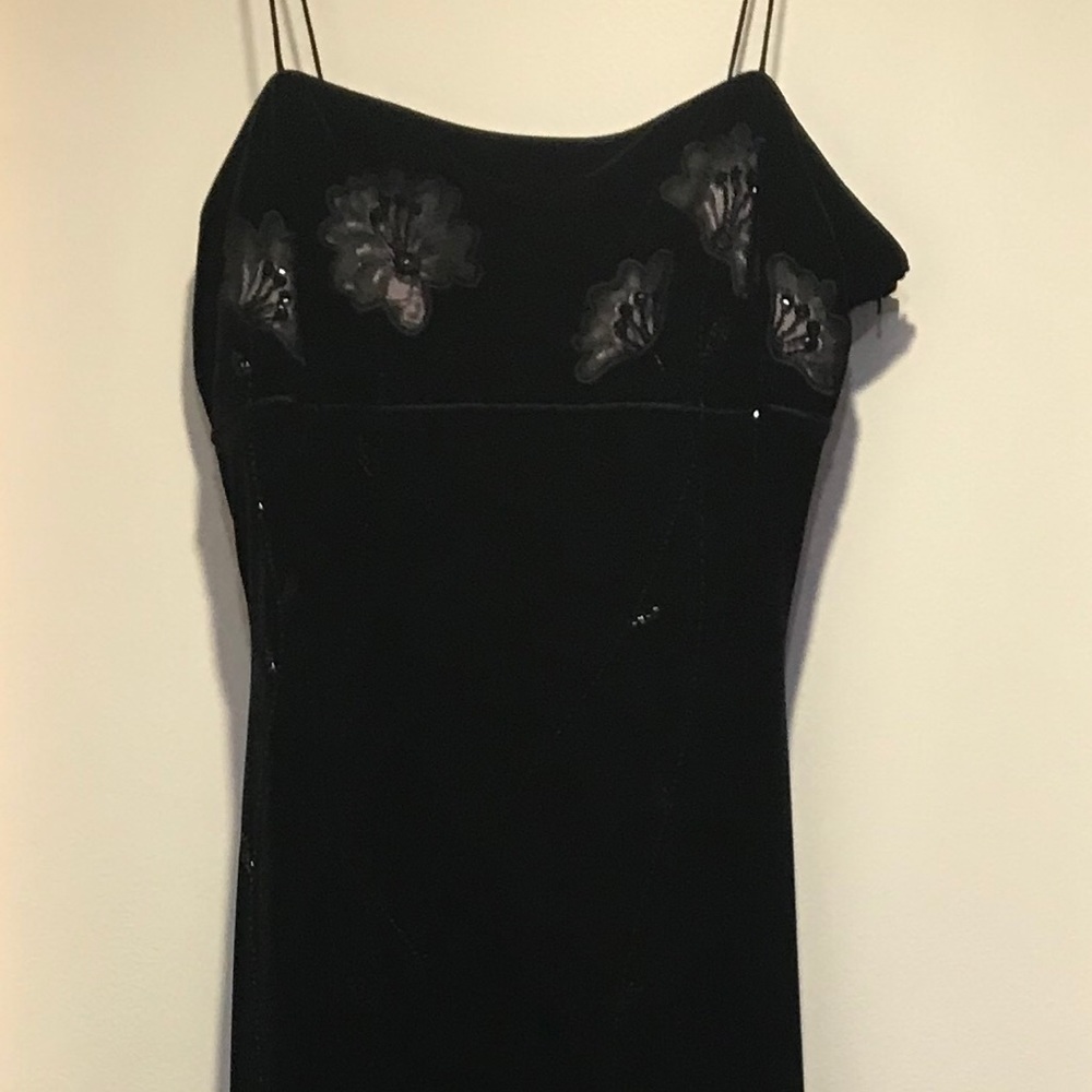 RIMINI-The little black dress